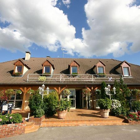 Hotel Le Val Moret Magnant Esterno foto