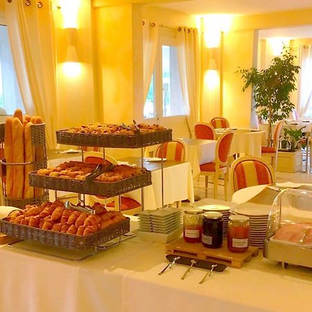 Hotel Le Val Moret Magnant Esterno foto